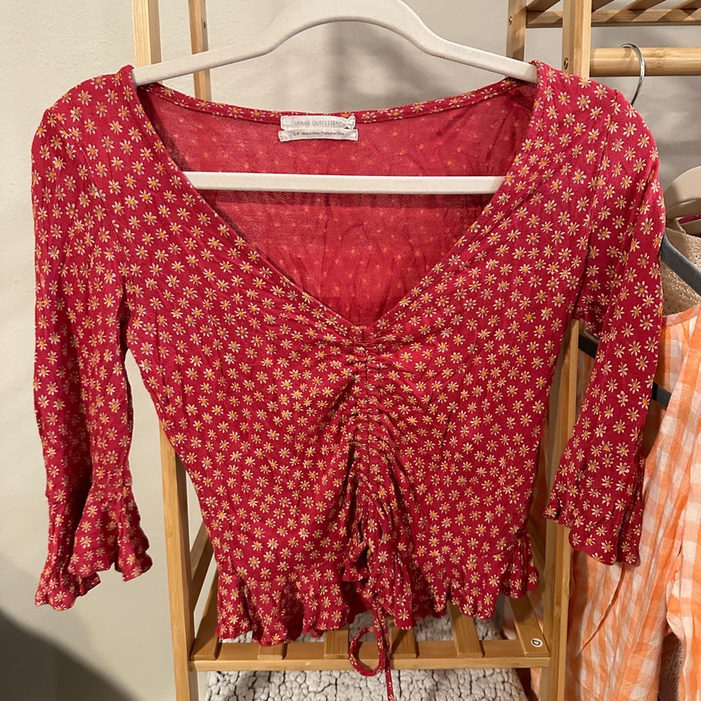 Urban Outfitters V-Neck Crop Top Size S